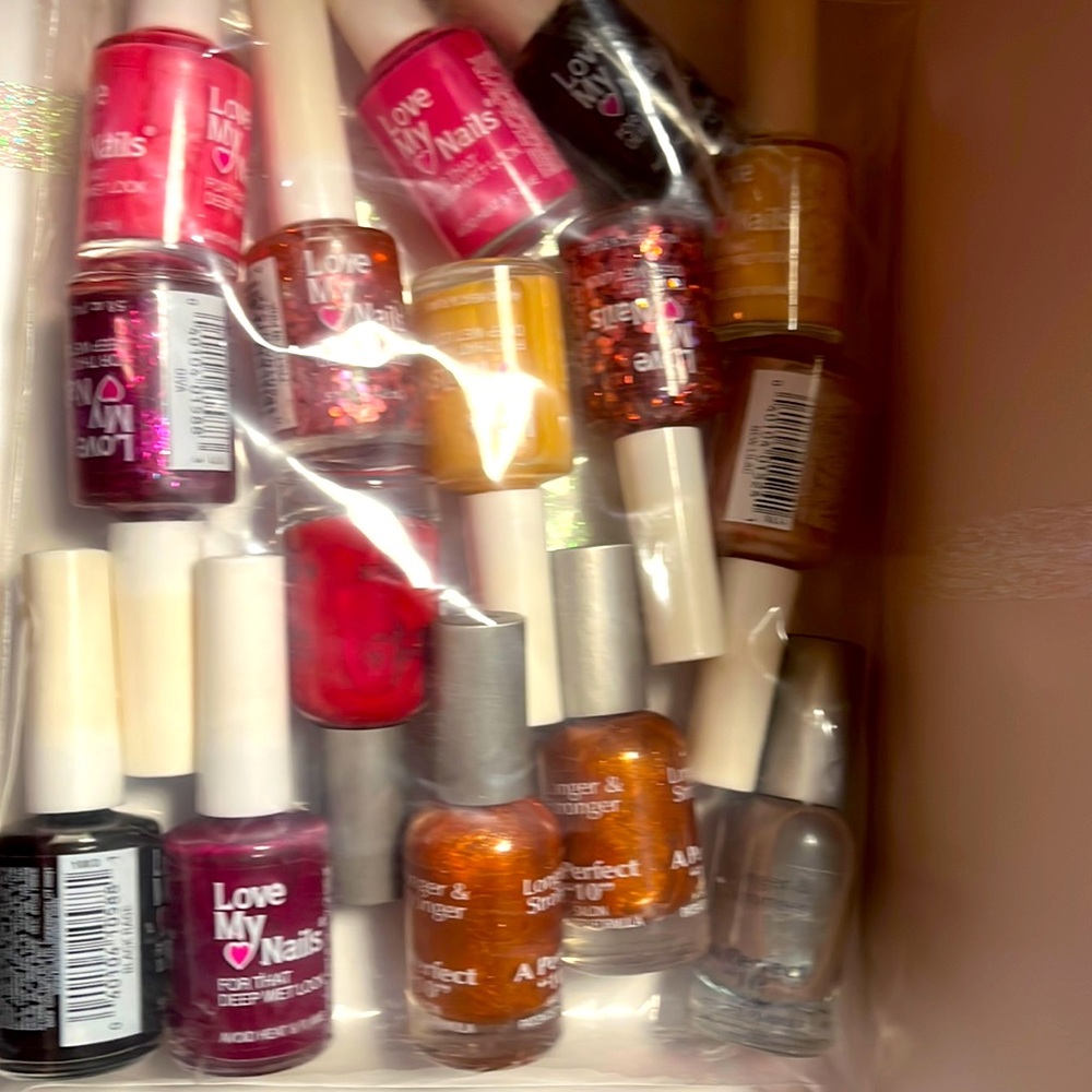 25 pc RESELLER LOT of nail lacquer, assorted colors and brands.